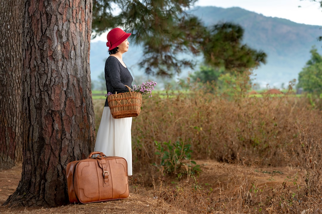 Top Features to Look for in a Travel Bag